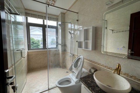 4 bedrooms Apartment in Long Bien, Ha Noi, No. 2053 11