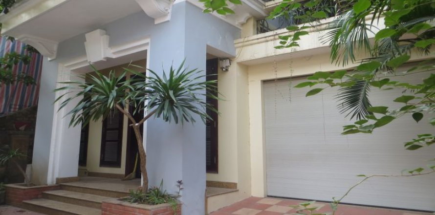 4 bedrooms Villa in Tay Ho, Ha Noi,  No. 20204