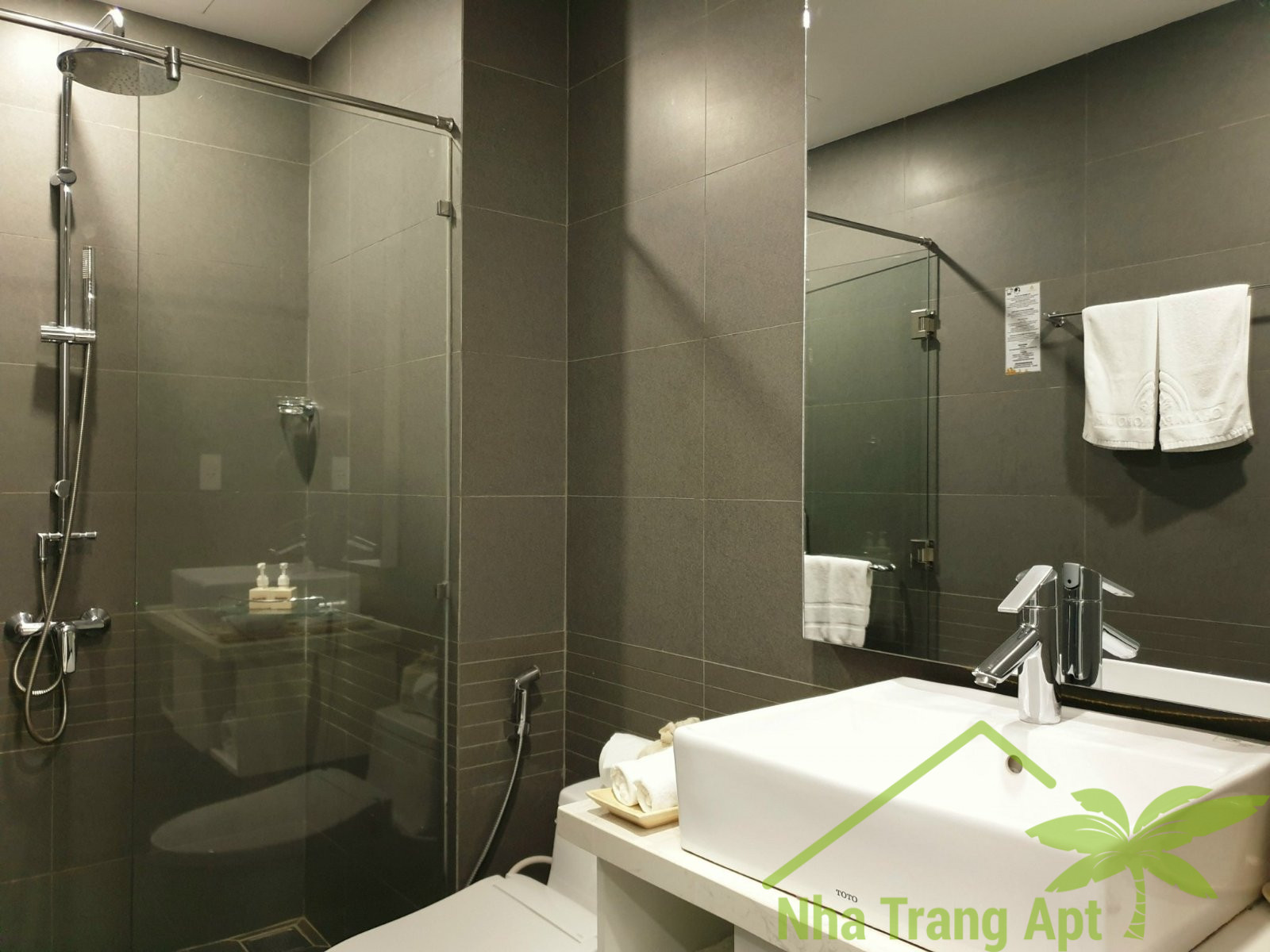 2 bedrooms Apartment in Nha Trang, Vietnam No. 28435