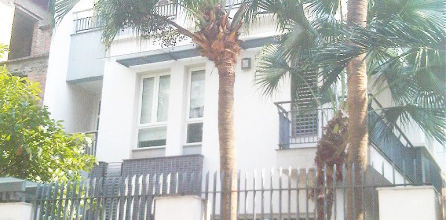 4 bedrooms Villa in Nam Tu Liem, Ha Noi, No. 6773