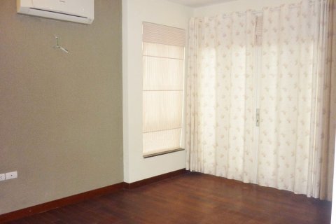 4 bedrooms Villa in Nam Tu Liem, Ha Noi, No. 6773 7