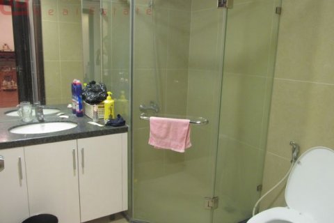 2 bedrooms Apartment in Hai Ba Trung, Ha Noi, No. 6865 6