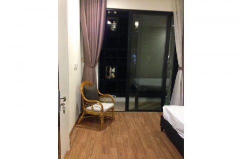 1 bedroom Apartment in Hai Ba Trung, Ha Noi, No. 5865 5