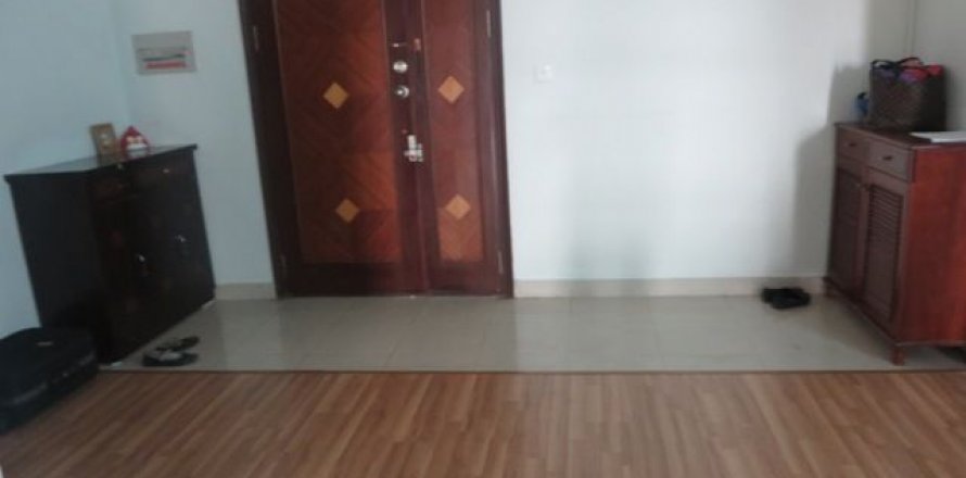 Квартира с 3 спальнями в Тэйхо, Ханой , № 5870