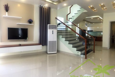 5 bedrooms Villa in Nha Trang,  No. 28576 3