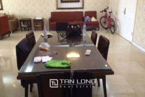 4 bedrooms Apartment in Tay Ho, Ha Noi, No. 4395 4