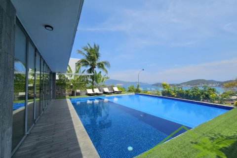 7 bedrooms Villa in Nha Trang, No. 28109 3