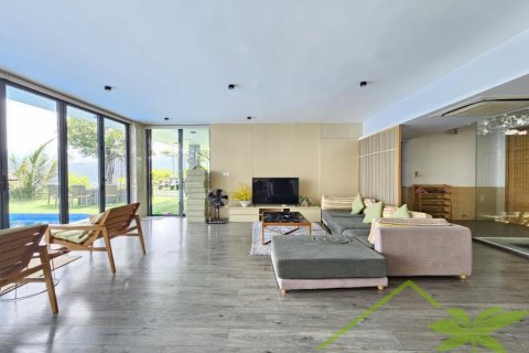 7 bedrooms Villa in Nha Trang, No. 28109 12