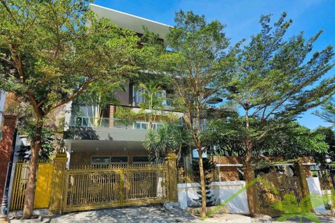 6 bedrooms Villa in Nha Trang, No. 28111