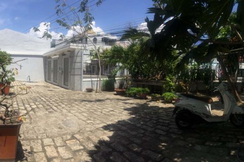 7 bedrooms Villa in Nha Trang, No. 16901 2