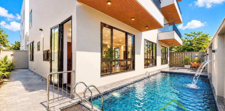 6 bedrooms Villa in Nha Trang, No. 27652