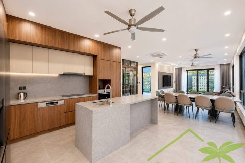 6 bedrooms Villa in Nha Trang, No. 27652 11