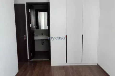 Квартира с 2 спальнями в Тхудык, Хошимин ,  № 11304