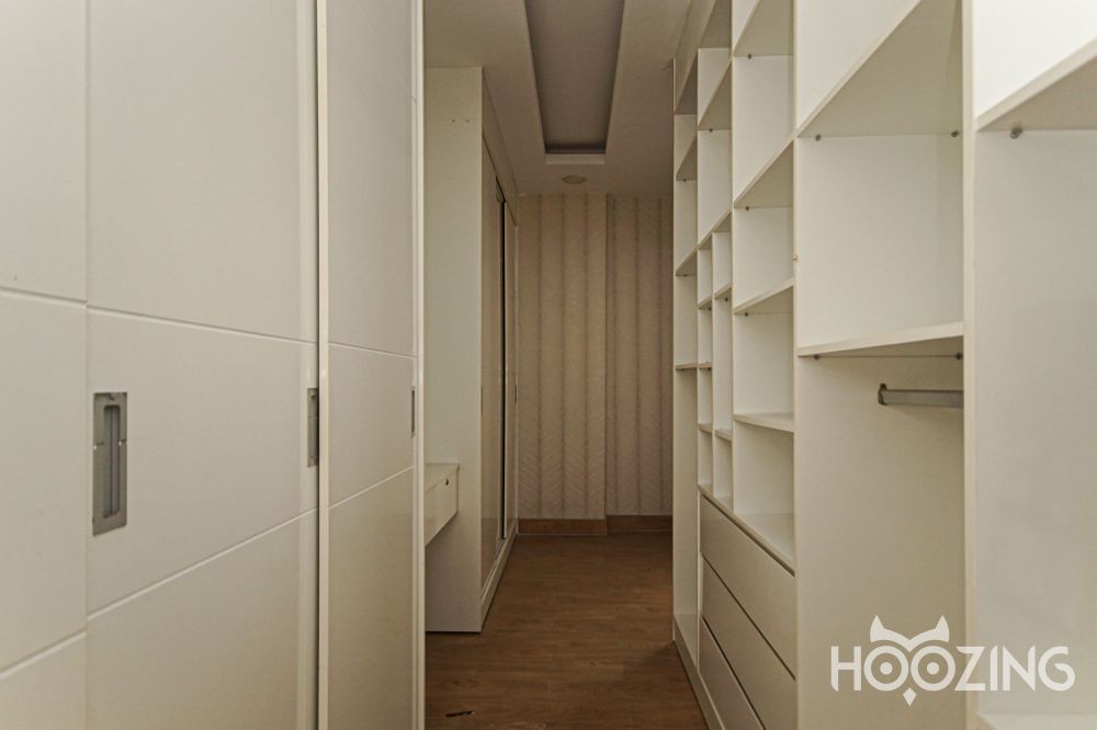 5 bedrooms Apartment in District 7, Ho Chi Minh, Vietnam No. 23042