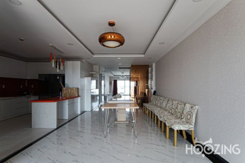 Квартира с 5 спальнями в Район 7, Хошимин , № 23042 5