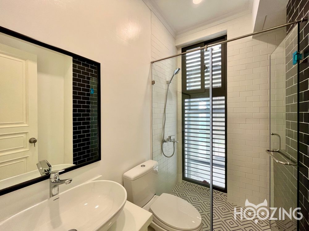 5 bedrooms Apartment in Thu Duc, Ho Chi Minh, Vietnam No. 23041