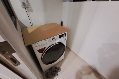 Квартира с 3 спальнями в Тхудык, Хошимин , № 14761 9