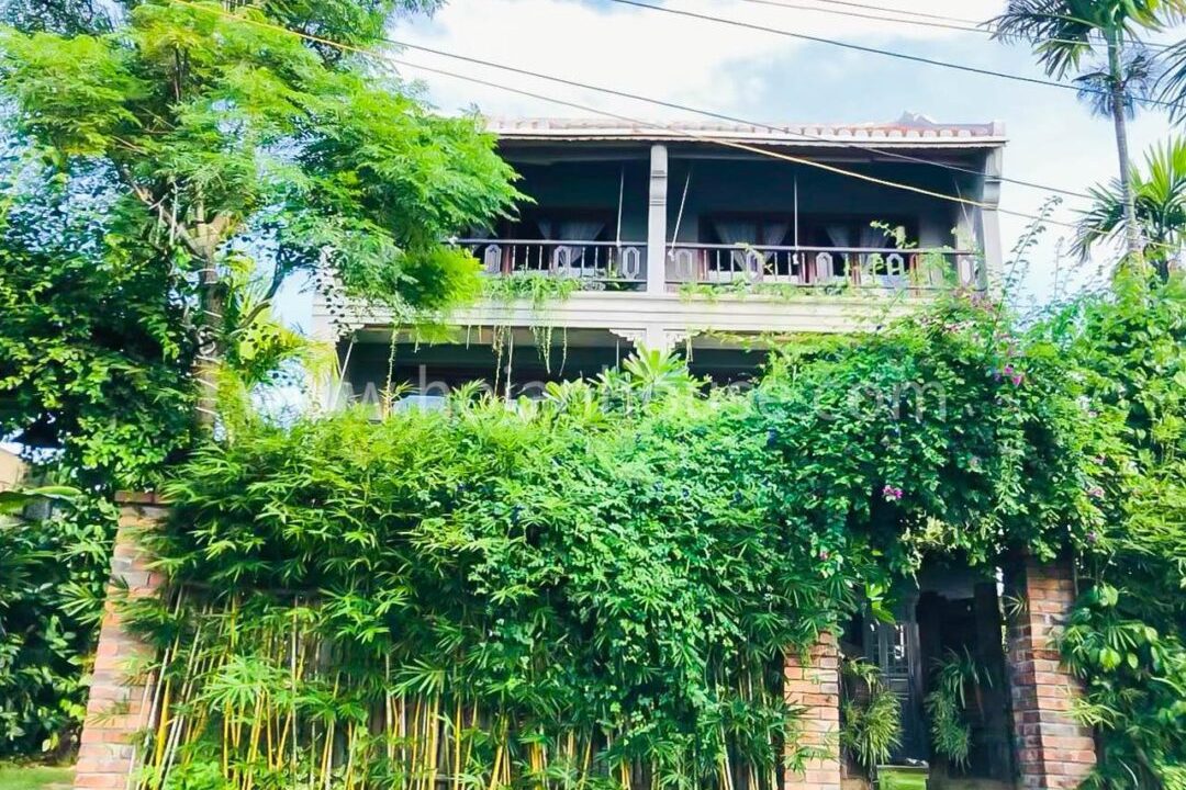 Вилла с 3 спальнями в Hoi An, Вьетнам № 15903