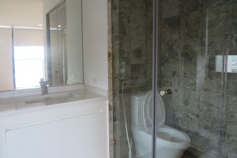 2 bedrooms Apartment in Dong Da, Ha Noi, No. 6137 12