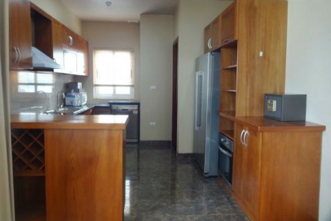 3 bedrooms Apartment in Tay Ho, Ha Noi, No. 8127 14