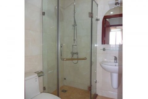 3 bedrooms Apartment in Tay Ho, Ha Noi, No. 8127 11