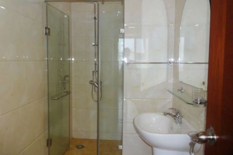 3 bedrooms Apartment in Tay Ho, Ha Noi, No. 8127 3