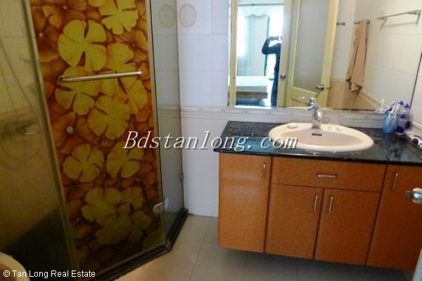 3 bedrooms Apartment in Cau Giay, Ha Noi, Vietnam No. 8126