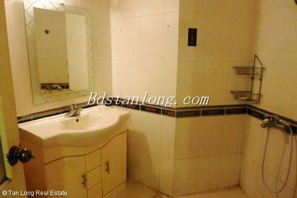 3 bedrooms Apartment in Cau Giay, Ha Noi, Vietnam No. 8126