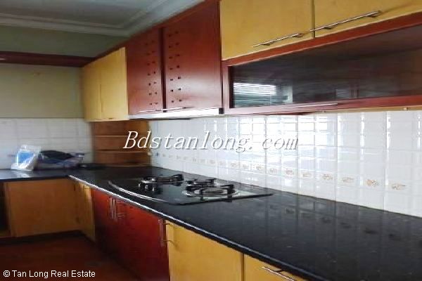 3 bedrooms Apartment in Cau Giay, Ha Noi, Vietnam No. 8126