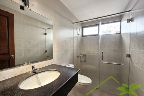 2 bedrooms Villa in Nha Trang, No. 28771 9