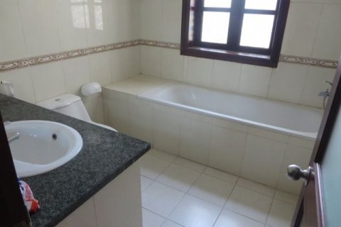 4 bedrooms Villa in Tay Ho, Ha Noi, No. 5447 13