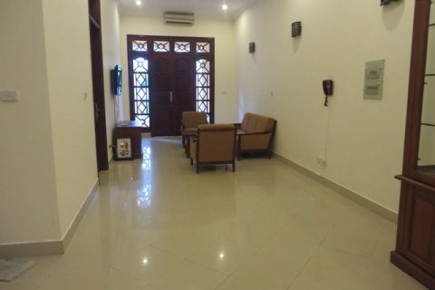 4 bedrooms Villa in Tay Ho, Ha Noi, No. 5447 4