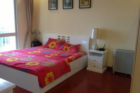3 bedrooms Apartment in Tay Ho, Ha Noi, No. 6953 7