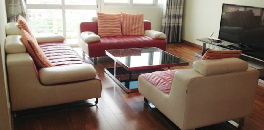 3 bedrooms Apartment in Tay Ho, Ha Noi, No. 6959