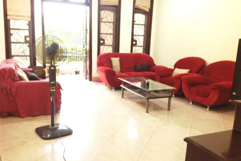 4 bedrooms Villa in Tay Ho, Ha Noi, No. 6956 3