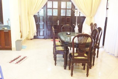4 bedrooms Villa in Tay Ho, Ha Noi, No. 6956 6