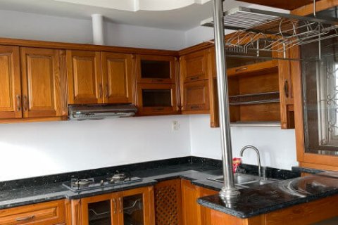 Дом 200м2 в Район 7, Хошимин ,  № 8917 5