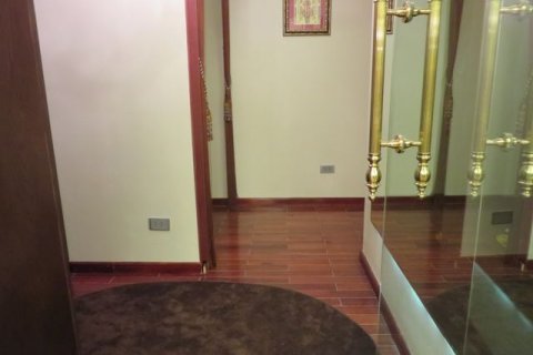 3 bedrooms Apartment in Tay Ho, Ha Noi, No. 6392 2