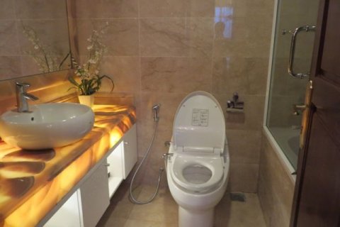 3 bedrooms Apartment in Tay Ho, Ha Noi, No. 6392 13