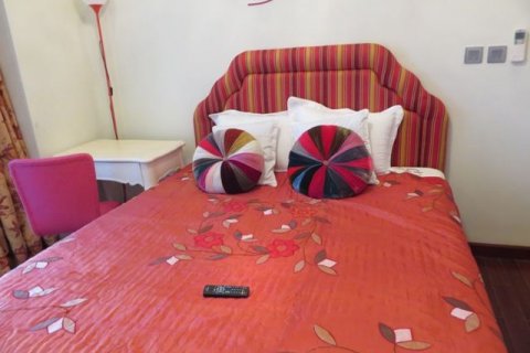 3 bedrooms Apartment in Tay Ho, Ha Noi, No. 6392 10
