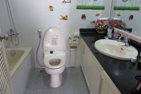 Квартира с 4 спальнями в Тэйхо, Ханой ,  № 6561 9