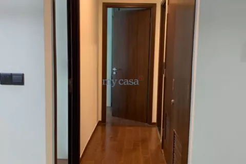 Квартира с 2 спальнями в Тхудык, Хошимин , № 12529 4