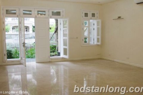 4 bedrooms Villa in Tay Ho, Ha Noi, No. 7330 6