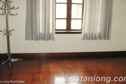 4 bedrooms House in Tay Ho, Ha Noi, No. 7331 9