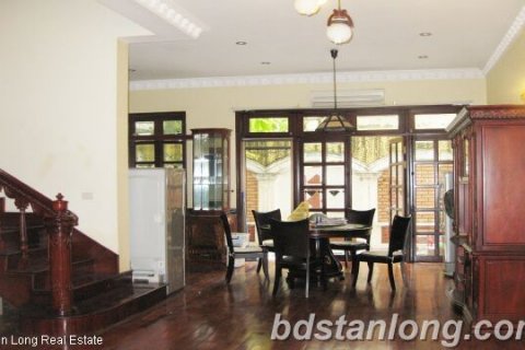 4 bedrooms House in Tay Ho, Ha Noi, No. 7331 8
