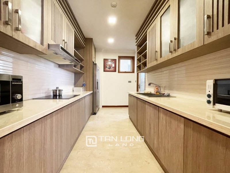 3 bedrooms Apartment in Tay Ho, Ha Noi, Vietnam No. 2232