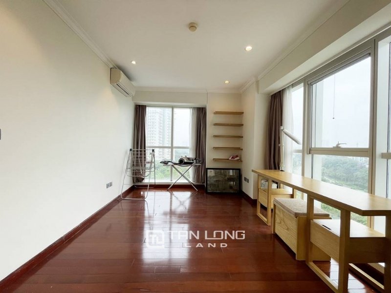 3 bedrooms Apartment in Tay Ho, Ha Noi, Vietnam No. 2232