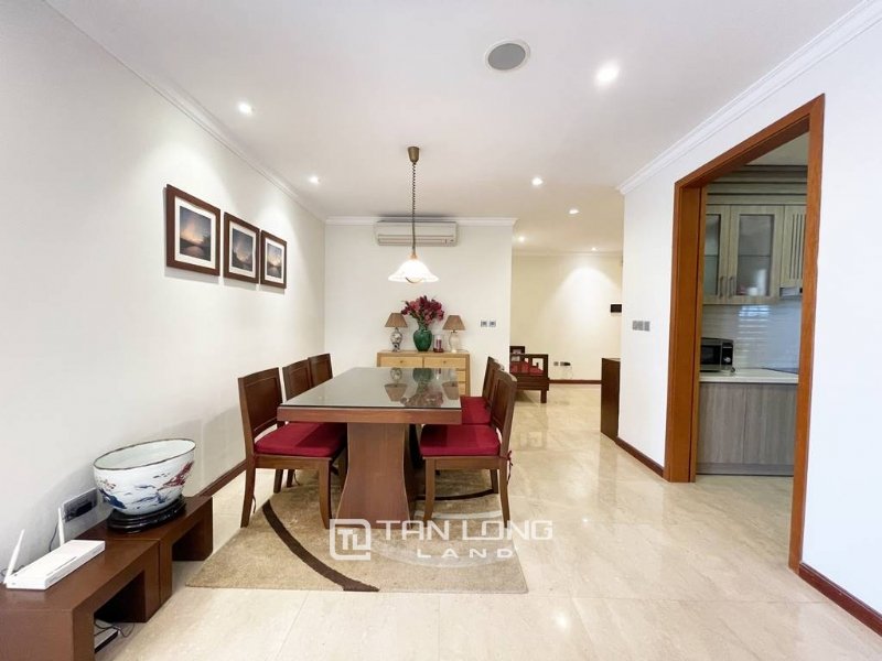 3 bedrooms Apartment in Tay Ho, Ha Noi, Vietnam No. 2232