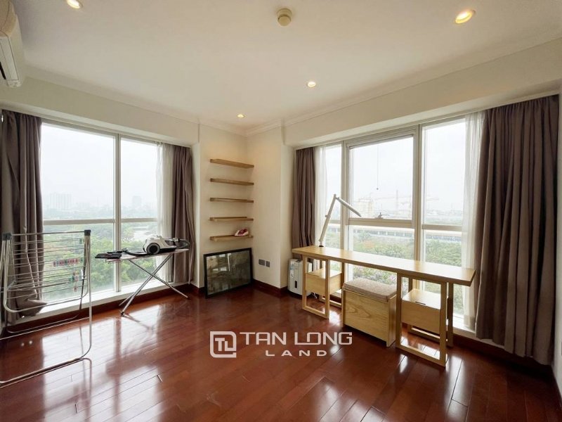3 bedrooms Apartment in Tay Ho, Ha Noi, Vietnam No. 2232