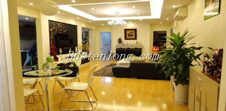 3 bedrooms Apartment in Cau Giay, Ha Noi,  No. 7301